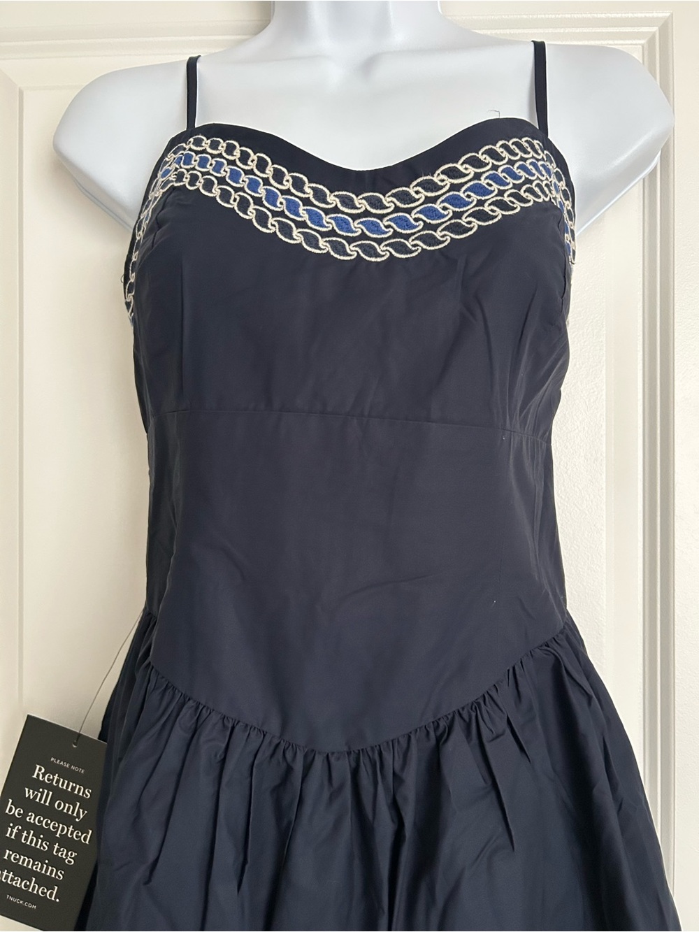 NWT TUCKERNUCK Navy High Tide Embroidered Stripe Gabriella Dress Navy Rope Sz M - Picture 3 of 6